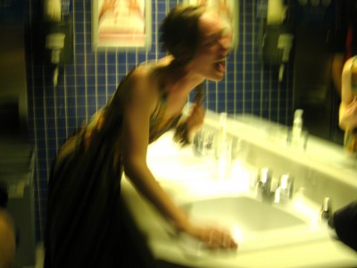 GelseyBell_BathroomSongs